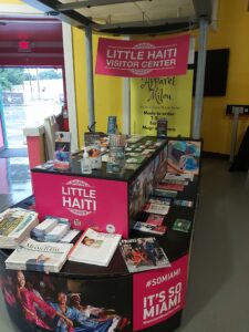 picture of a little bookstore from the article Common Threads VII, July 2023 (Miami)